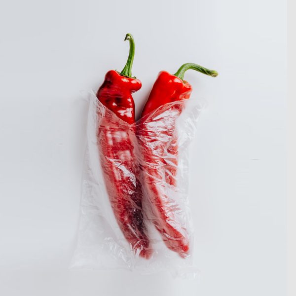 Kézzel szedett vörös chili